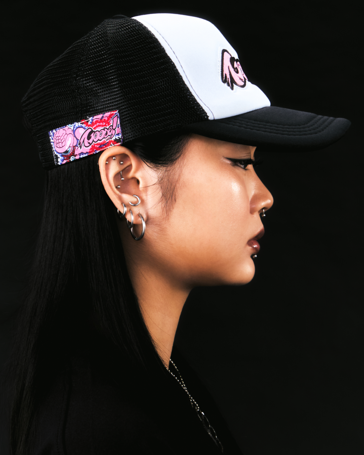 GOOSE! TRUCKER HAT (BLACK)