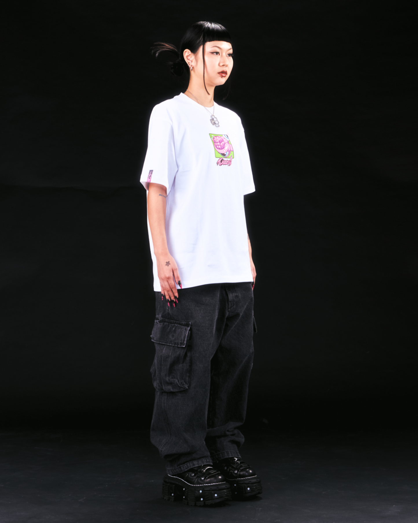 GOOSE! GREEN BG TEE (WHITE)